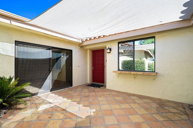 186 Gran Via, Palm Desert, CA 92260