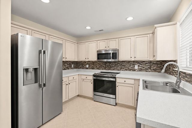 4817 Morning Dew Court, Summerville, SC 29485