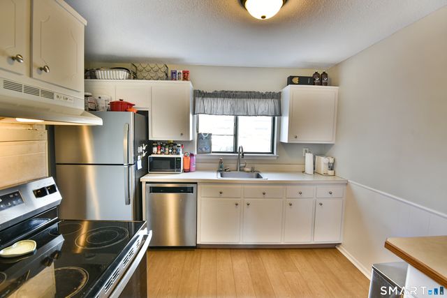 143 Webster Court 143, Newington, CT 06111