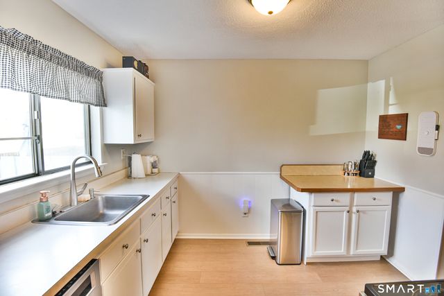 143 Webster Court 143, Newington, CT 06111