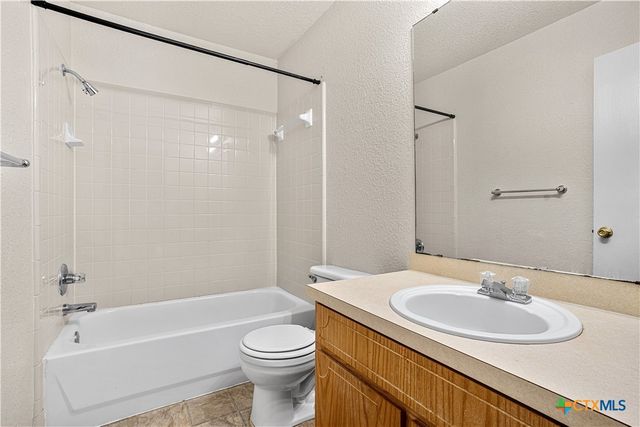 4102 Terri Linn Drive B, Killeen, TX 76549