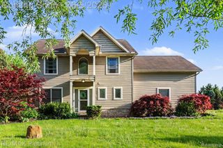 9731 Fountain Lane, Handy Township, MI 48836