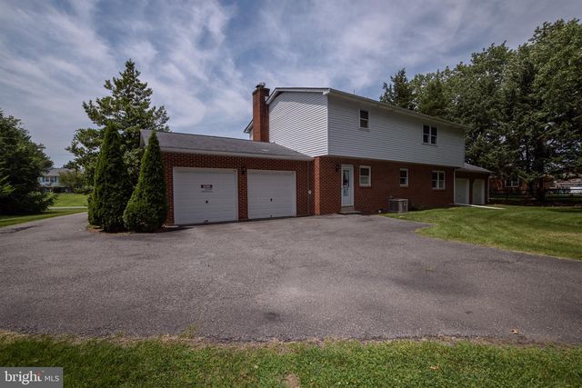 325 GREAT OAK DR, Middletown, DE 19709