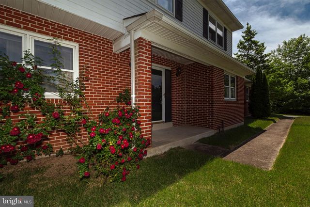 325 GREAT OAK DR, Middletown, DE 19709