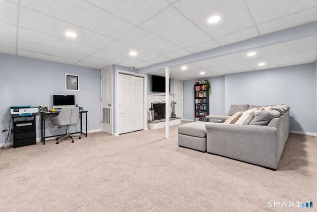 17 Albion Street, Naugatuck, CT 06770
