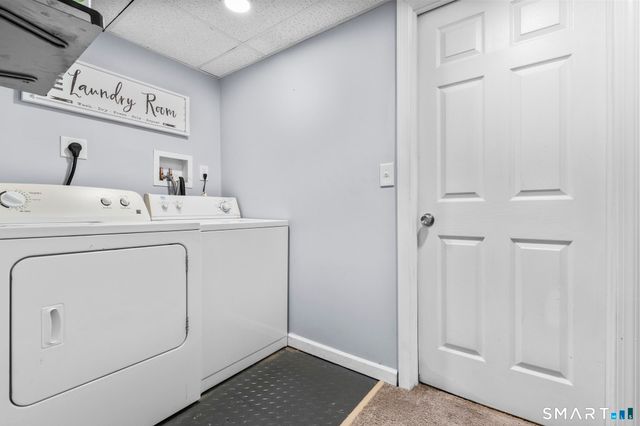 17 Albion Street, Naugatuck, CT 06770