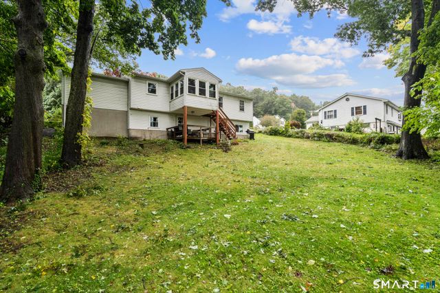 17 Albion Street, Naugatuck, CT 06770