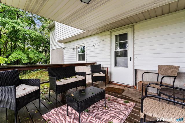 17 Albion Street, Naugatuck, CT 06770