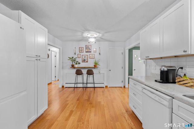 17 Albion Street, Naugatuck, CT 06770