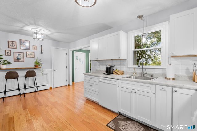 17 Albion Street, Naugatuck, CT 06770