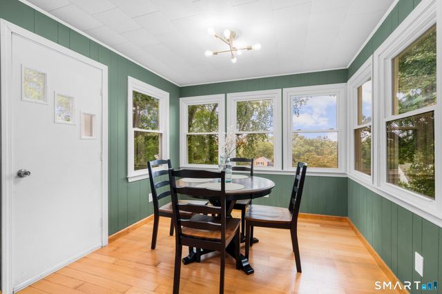 17 Albion Street, Naugatuck, CT 06770