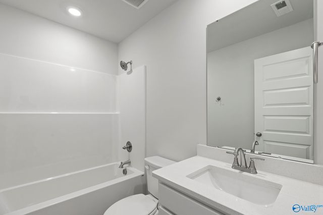 27911 Chalmers Circle, Harvest, AL 35749