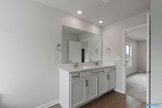 27911 Chalmers Circle, Harvest, AL 35749