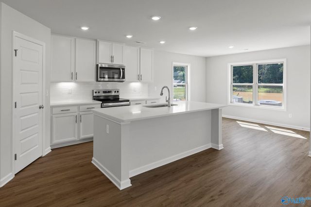 27911 Chalmers Circle, Harvest, AL 35749