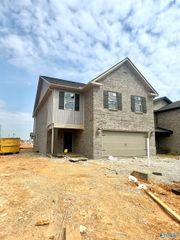27911 Chalmers Circle, Harvest, AL 35749