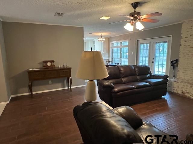 113 Redbud, Pittsburg, TX 75686