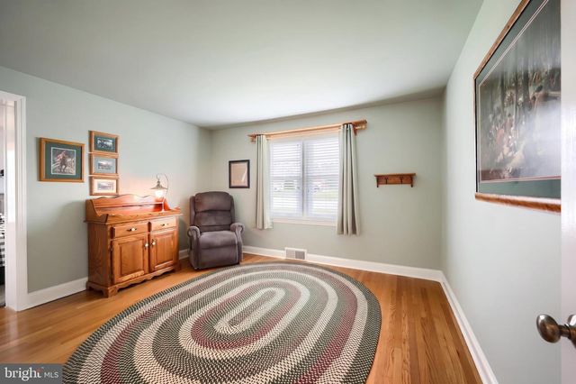 256 N MAIN ST, Manchester, PA 17345