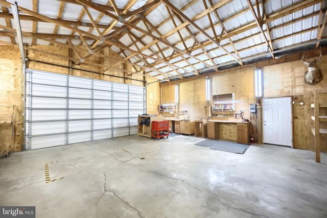 256 N MAIN ST, Manchester, PA 17345