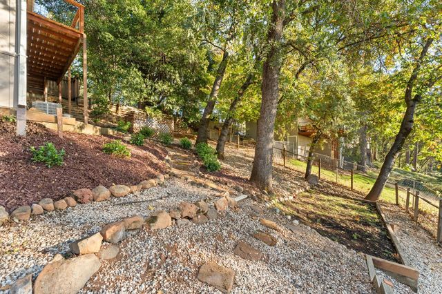 3128 Verde Robles Dr, Camino, CA 95709