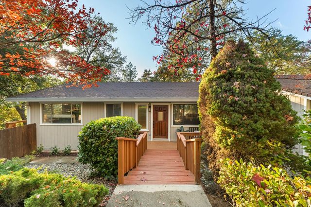 3128 Verde Robles Dr, Camino, CA 95709