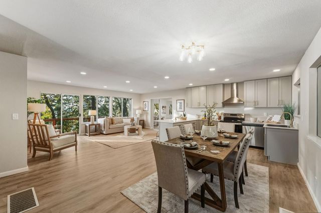 3128 Verde Robles Dr, Camino, CA 95709