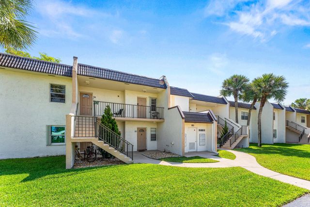 130 Lake Meryl Drive 228, West Palm Beach, FL 33411