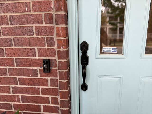 551 N Tennyson Lane, Fayetteville, AR 72704