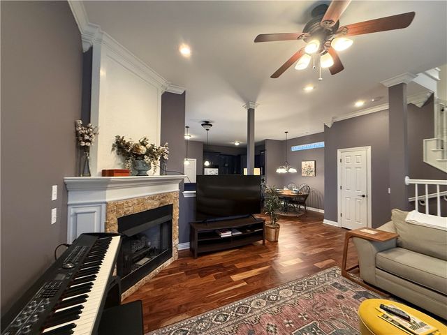551 N Tennyson Lane, Fayetteville, AR 72704