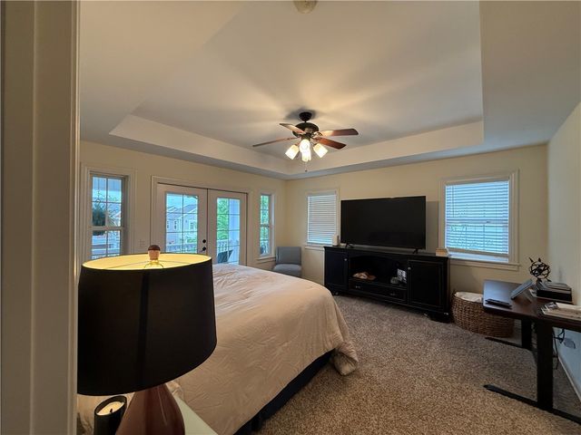551 N Tennyson Lane, Fayetteville, AR 72704