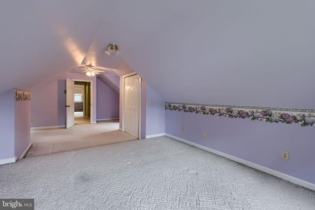 303 PARKWOOD DR, Lancaster, PA 17603