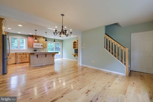 303 PARKWOOD DR, Lancaster, PA 17603