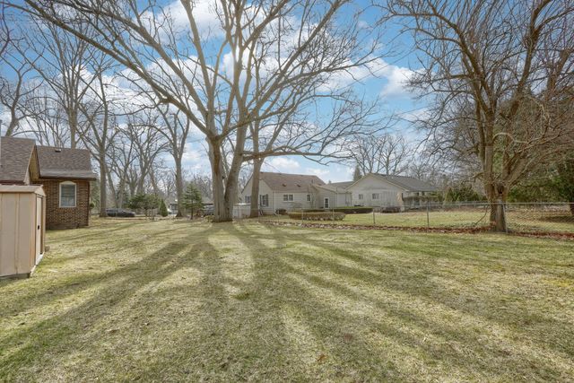 15641 Loveland Street, Livonia, MI 48154