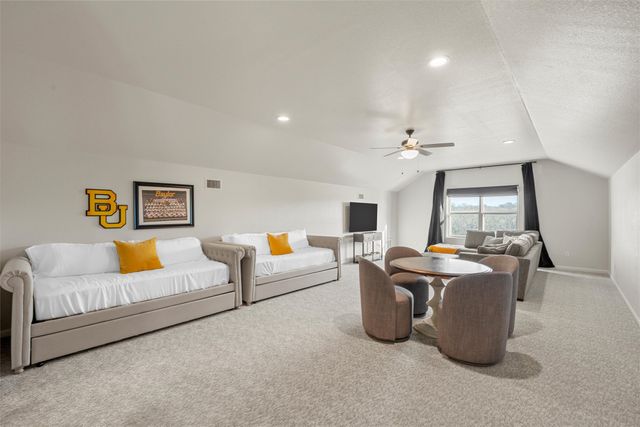 2565 Heritage Parkway, Axtell, TX 76624