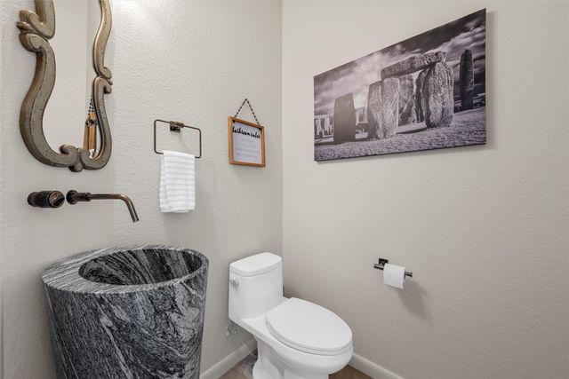 2565 Heritage Parkway, Axtell, TX 76624