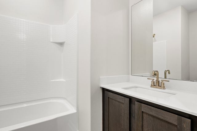 320 Julian Davis Drive, Venus, TX 76084