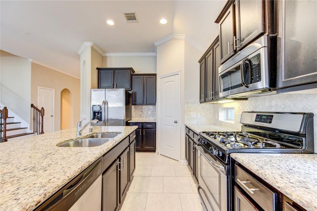 6519 Point Hollow Lane, Rosenberg, TX 77469