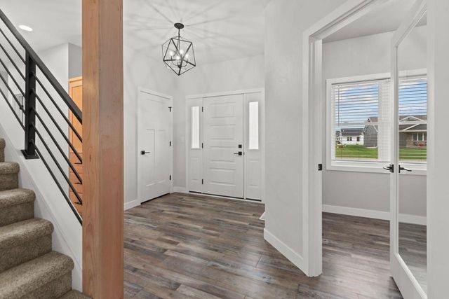 W6018 RYFORD STREET, Menasha, WI 54952