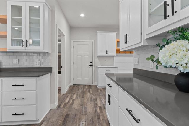 W6018 RYFORD STREET, Menasha, WI 54952