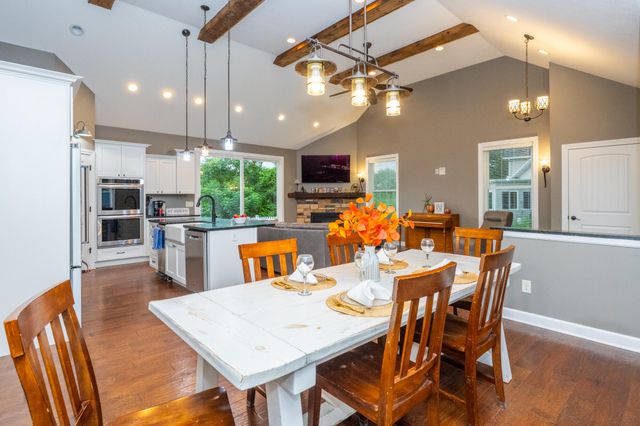 2400 Bay Pointe Drive, St. Joseph, MI 49085