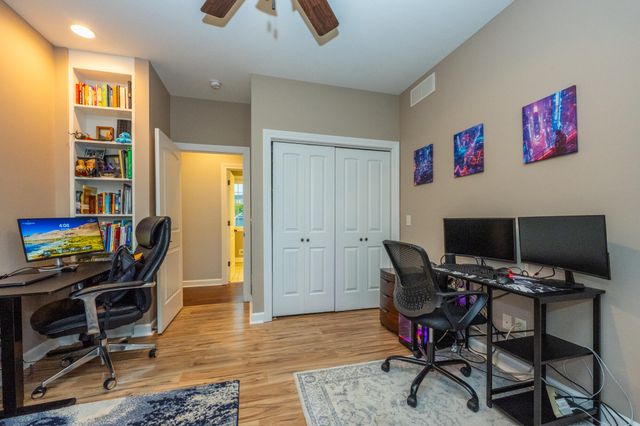 2400 Bay Pointe Drive, St. Joseph, MI 49085