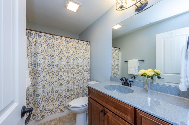 2400 Bay Pointe Drive, St. Joseph, MI 49085