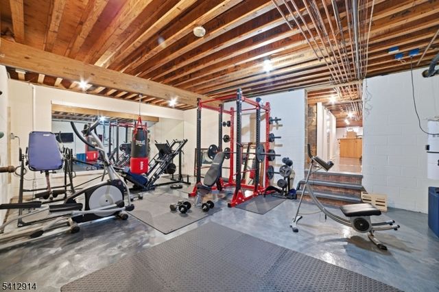 21 Spring St, Chatham Twp., NJ 07928