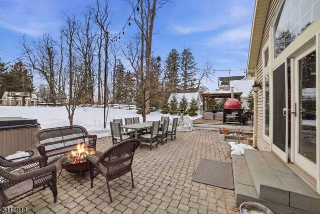 21 Spring St, Chatham Twp., NJ 07928