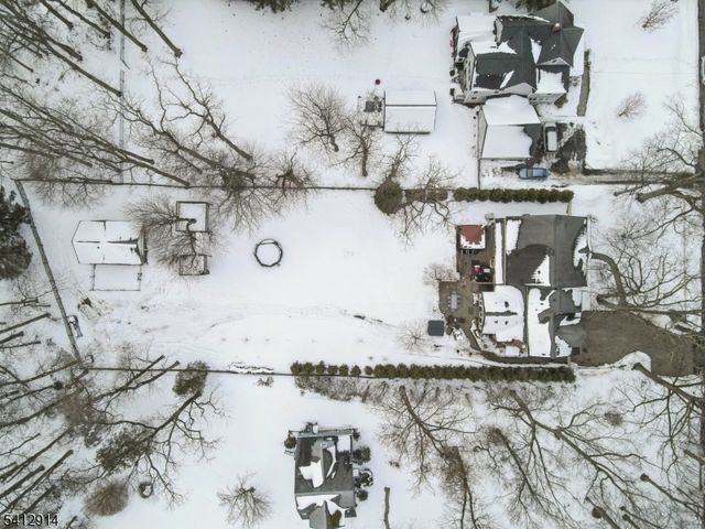 21 Spring St, Chatham Twp., NJ 07928