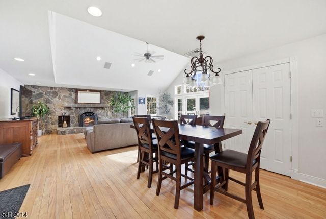 21 Spring St, Chatham Twp., NJ 07928