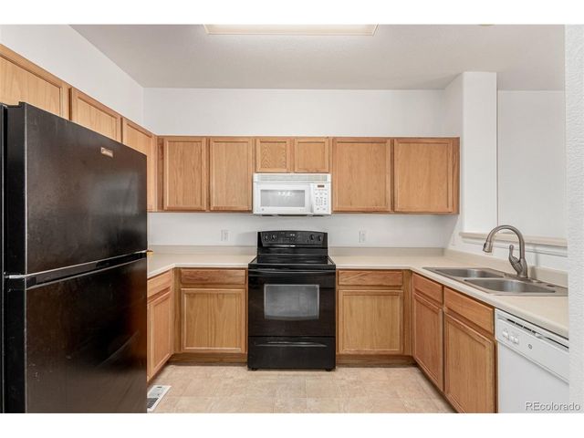 212 Blue Bonnet Dr, Brighton, CO 80601