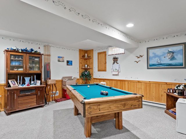 501 River Bluff DRIVE, Manitowoc, WI 54220