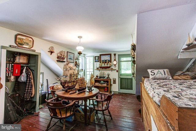 9754 EASTON RD, Kintnersville, PA 18930