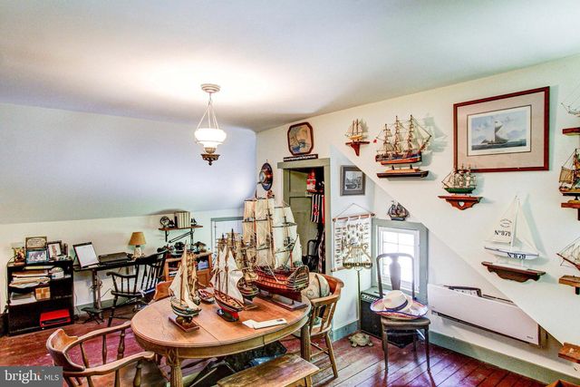 9754 EASTON RD, Kintnersville, PA 18930