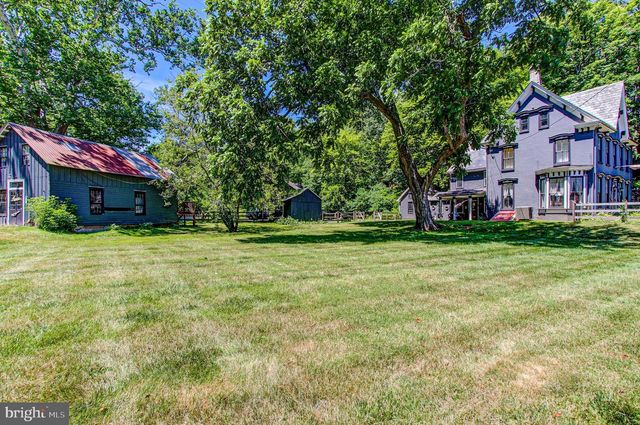 9754 EASTON RD, Kintnersville, PA 18930